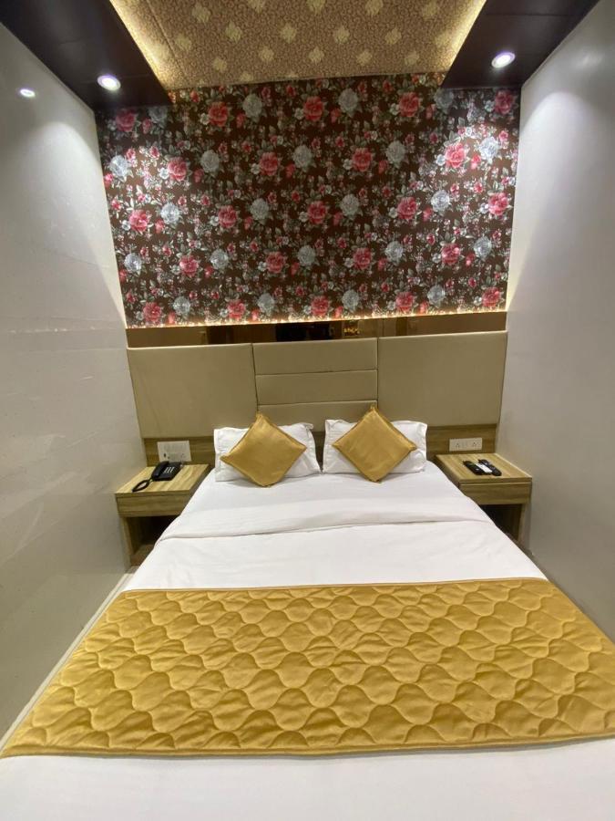 Hotel Bkc Crown - Near Trade Centre, Visa Consulate Mumbai Luaran gambar