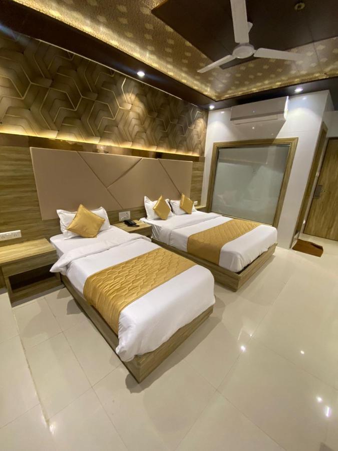 Hotel Bkc Crown - Near Trade Centre, Visa Consulate Mumbai Luaran gambar