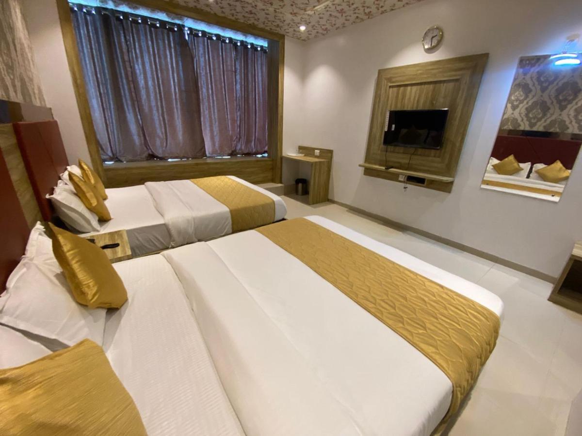Hotel Bkc Crown - Near Trade Centre, Visa Consulate Mumbai Luaran gambar