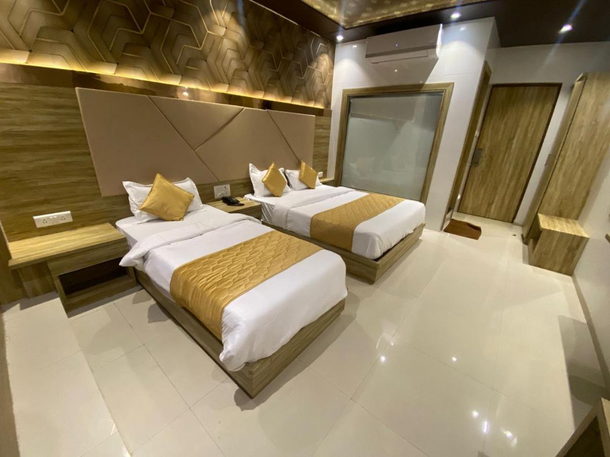 Hotel Bkc Crown - Near Trade Centre, Visa Consulate Mumbai Luaran gambar