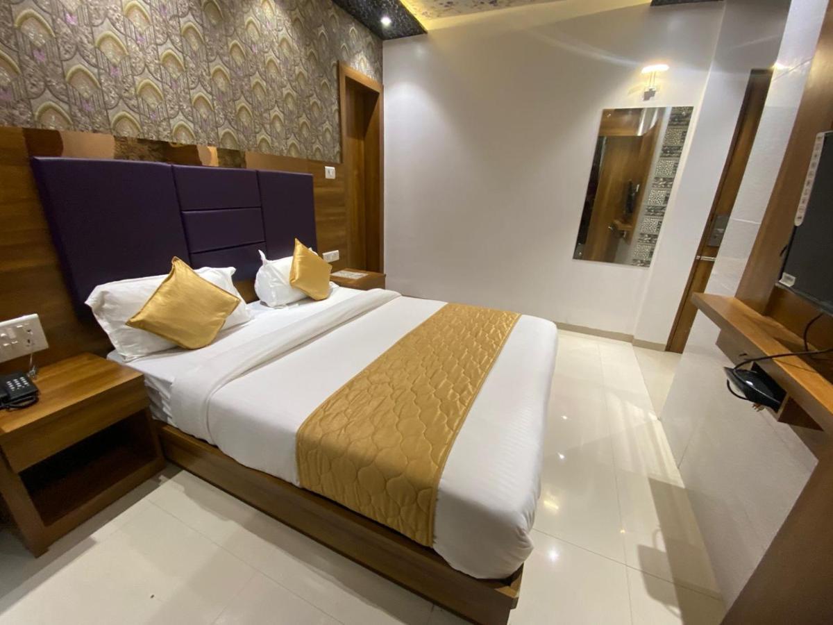 Hotel Bkc Crown - Near Trade Centre, Visa Consulate Mumbai Luaran gambar