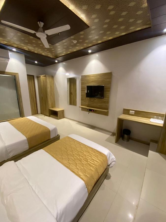 Hotel Bkc Crown - Near Trade Centre, Visa Consulate Mumbai Luaran gambar